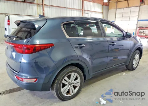 2017 Kia Sportage Lx z USA, uszkodzony, nr VIN KNDPMCAC7H7118627